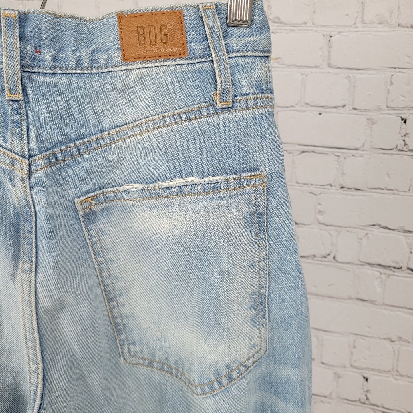 BDG Urban Outfitters Skater Baggy Distressed Denim Jeans Size 24 (24x33)