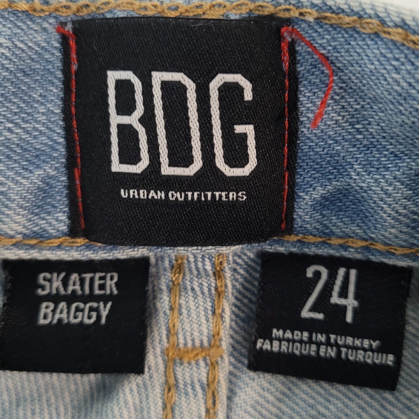 BDG Urban Outfitters Skater Baggy Distressed Denim Jeans Size 24 (24x33)