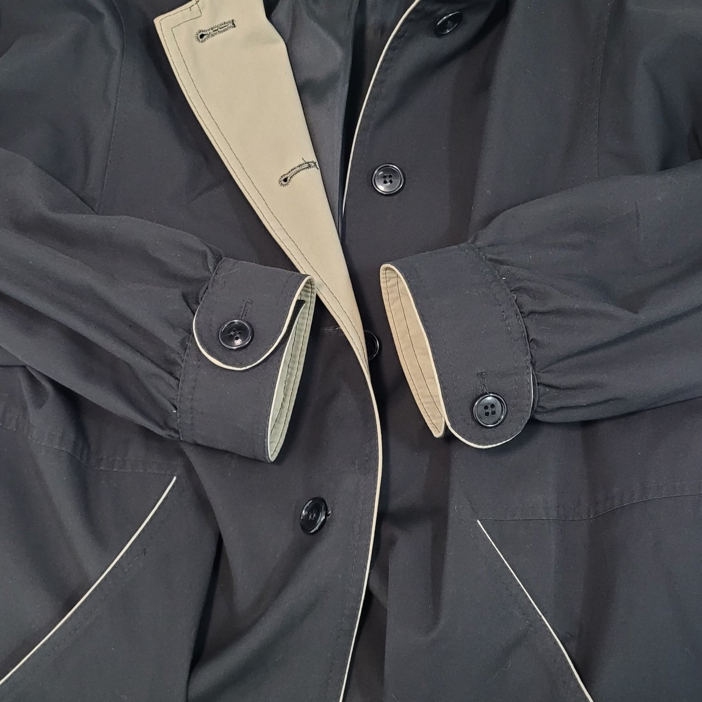VTG Unbranded Black Belted Buttoned Trench Coat Poland Made Size Medium M