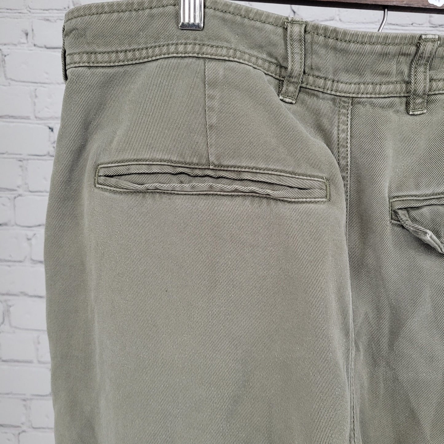 Everlane Green Soft Relaxed Casual High Rise Tapered Pants Size 12 (34x27)