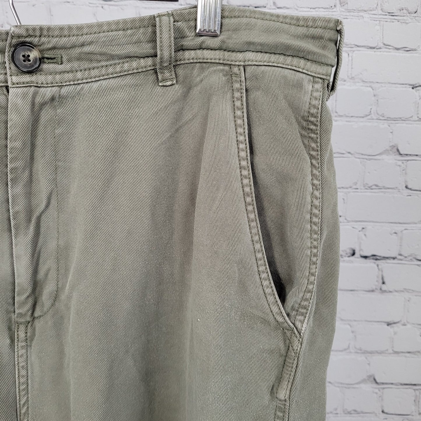 Everlane Green Soft Relaxed Casual High Rise Tapered Pants Size 12 (34x27)