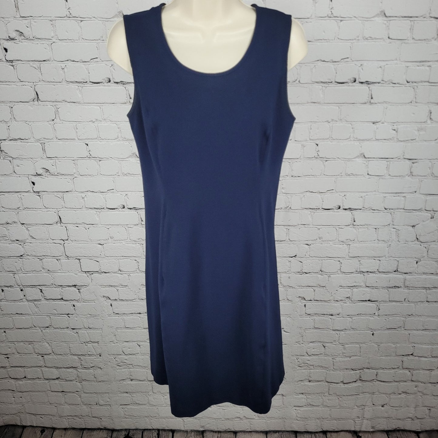 Land's End Navy Sleeveless Stretch Pockets Back Slit Zipped Shift Dress Size 6