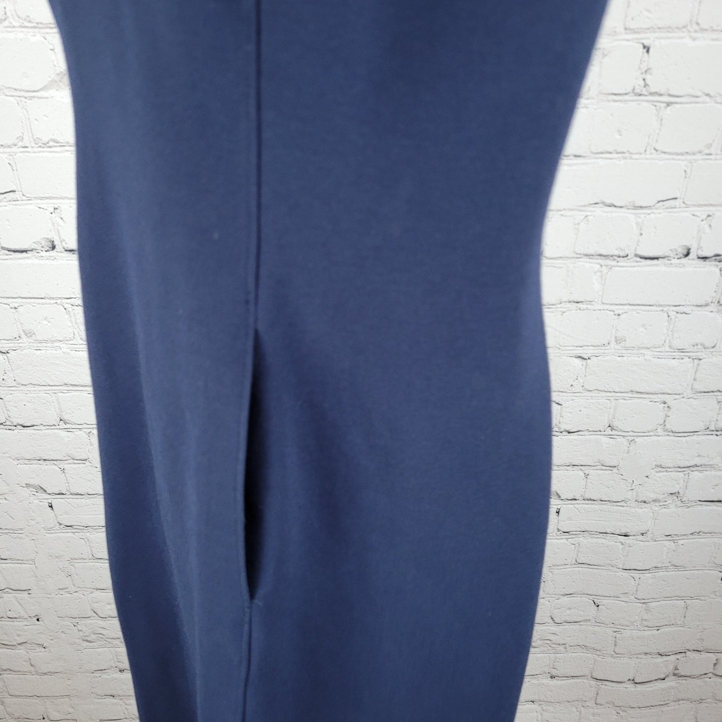 Land's End Navy Sleeveless Stretch Pockets Back Slit Zipped Shift Dress Size 6