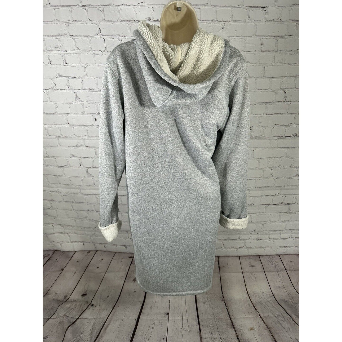 Tahari Solid Gray Fleece Lined Long Sleeve Hooded Waist Tie Robe/ Jacket L