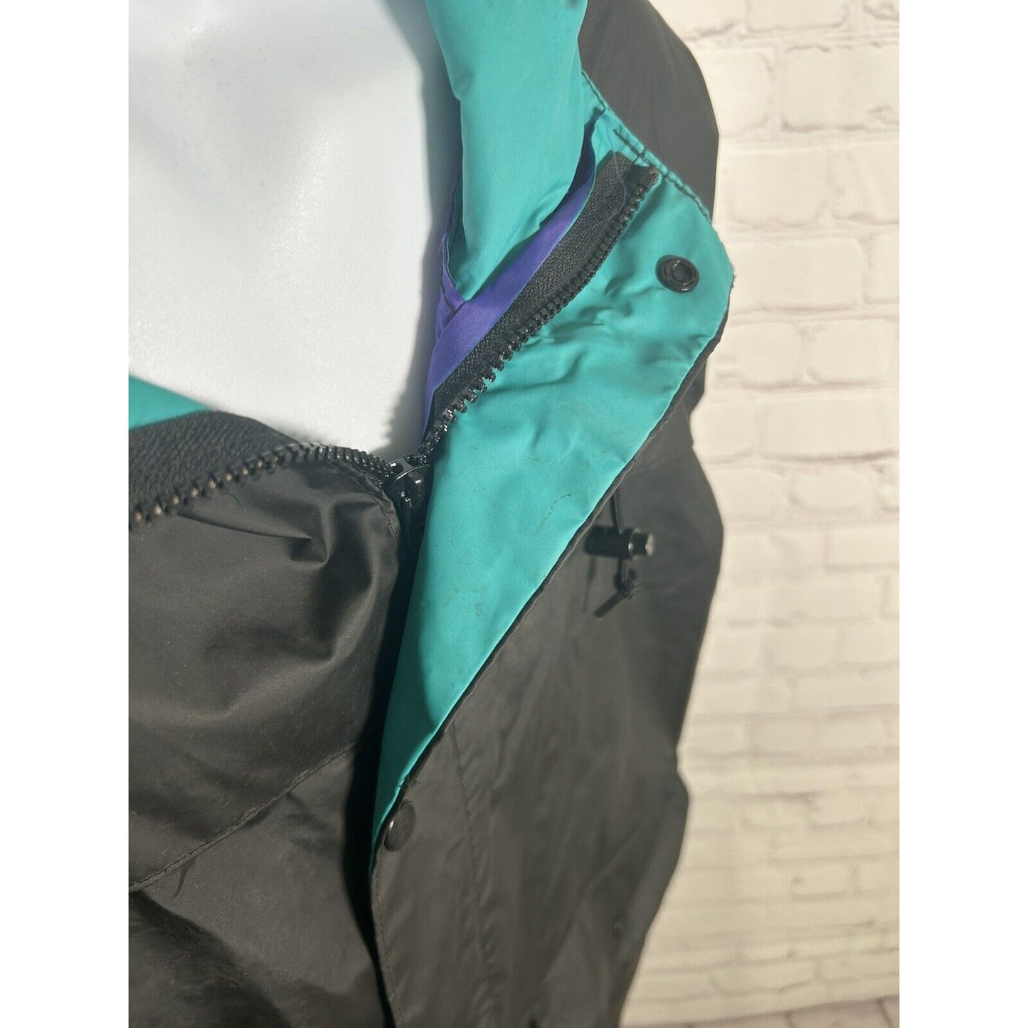VTG 80s Columbia Soft Bill Hood Rain Jacket Full Zip Retro Men’s Size M *Hole