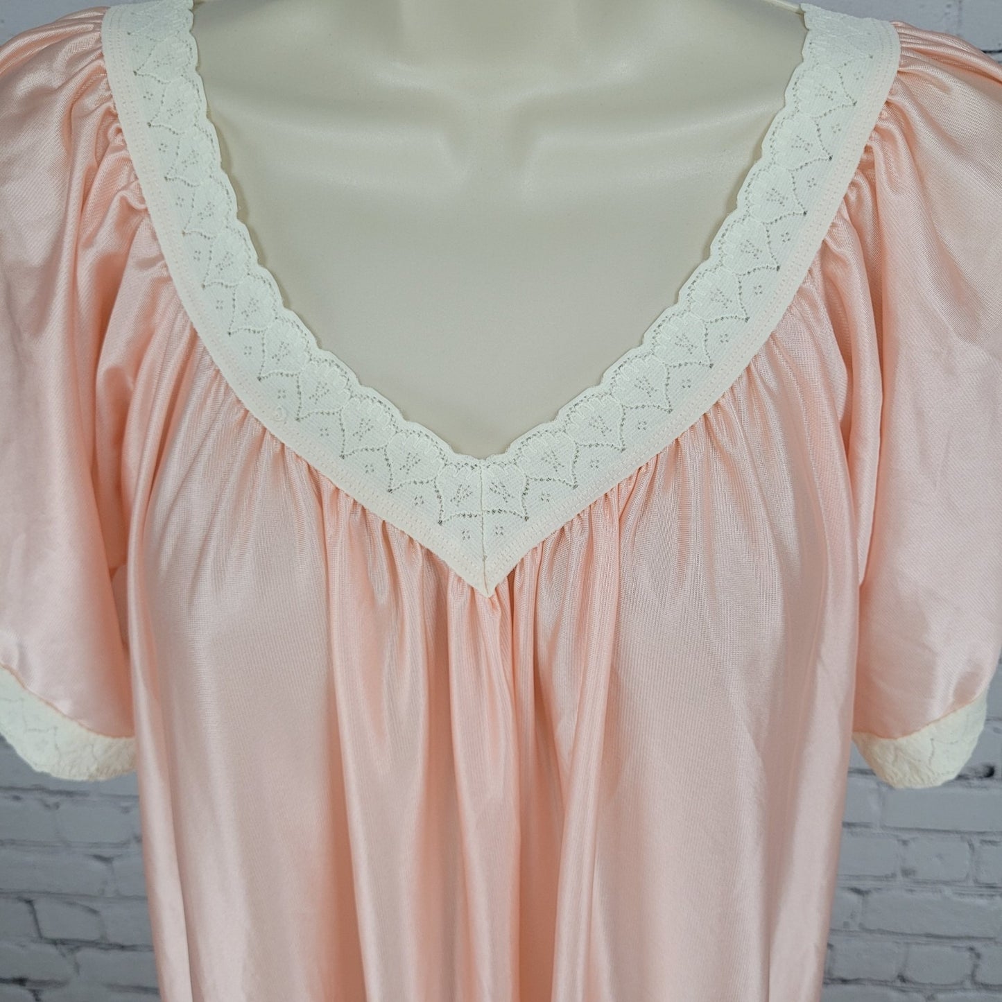 VTG Crown Nitewear Pink Satin Ruched Lace Trim Maxi Nightgown USA Made O/S