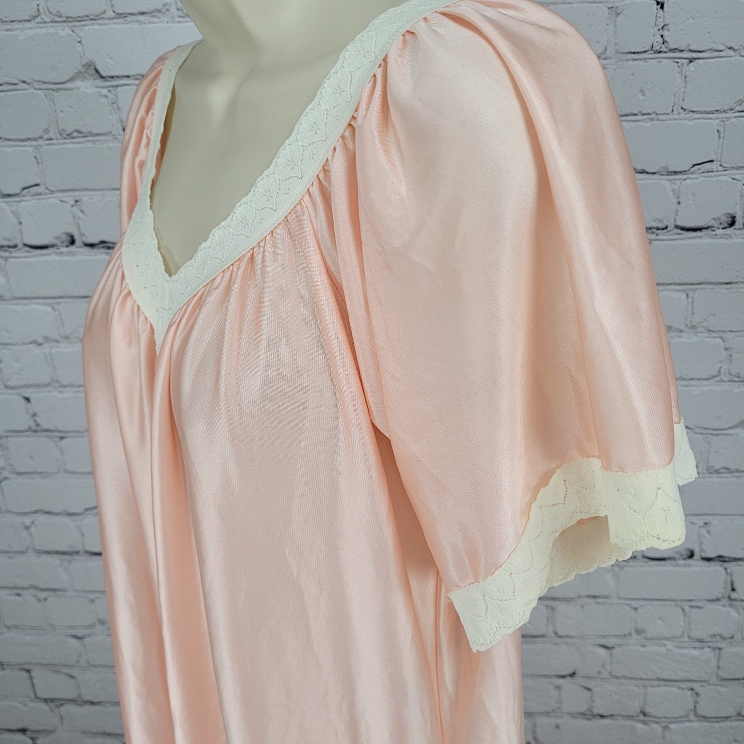VTG Crown Nitewear Pink Satin Ruched Lace Trim Maxi Nightgown USA Made O/S