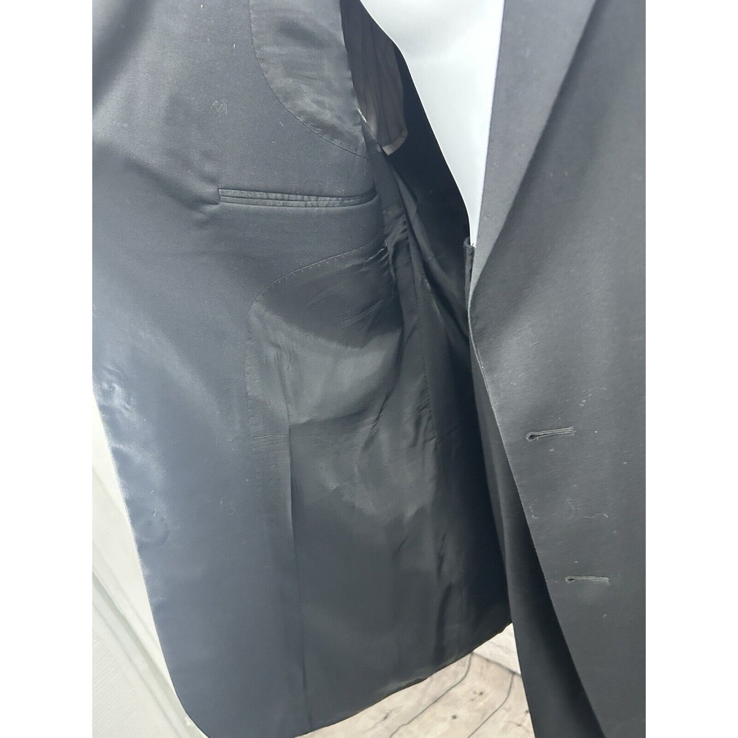 Jos A Bank Signature Collection Black Gordon Wool Two Button Two Piece Suit 48LG