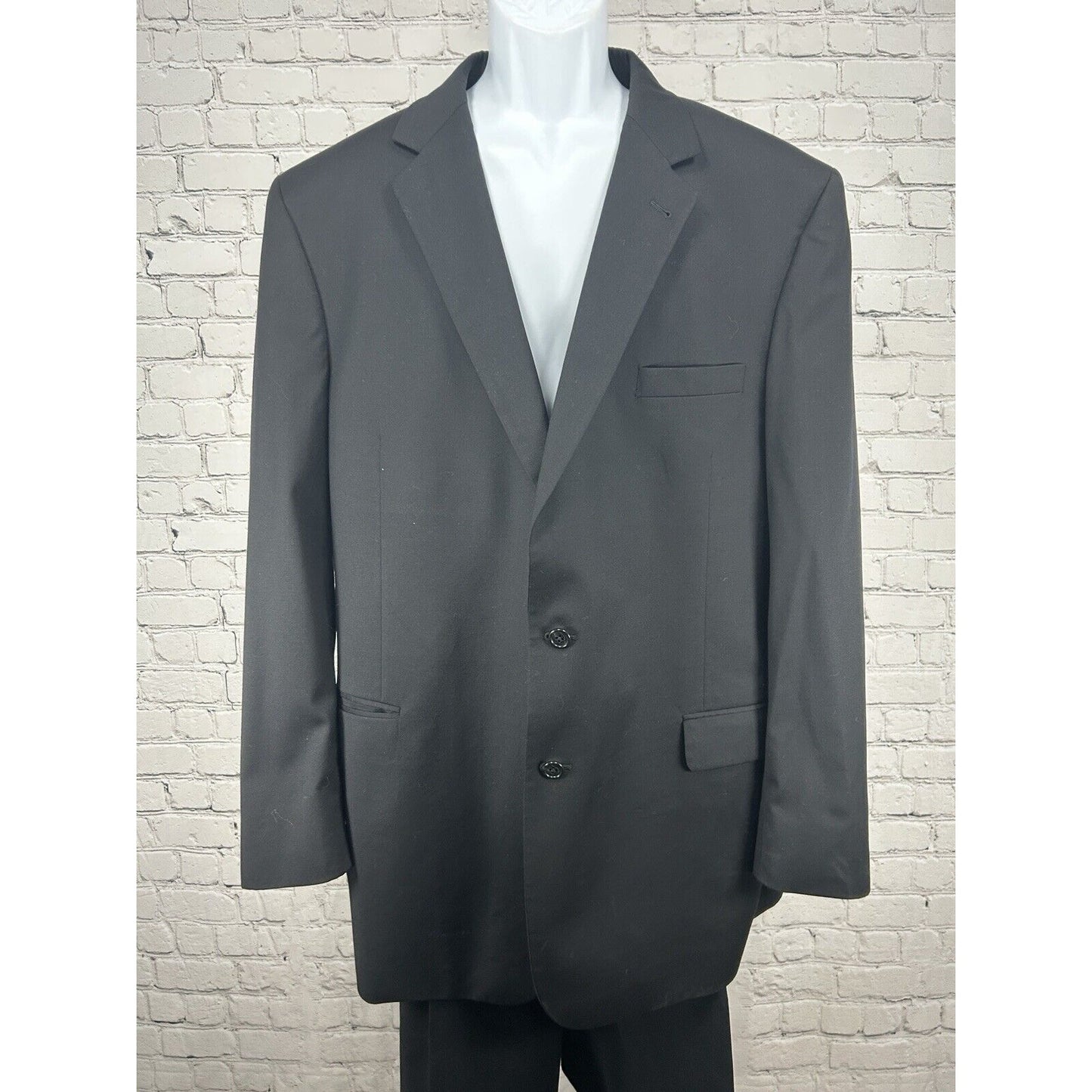 Jos A Bank Signature Collection Black Gordon Wool Two Button Two Piece Suit 48LG