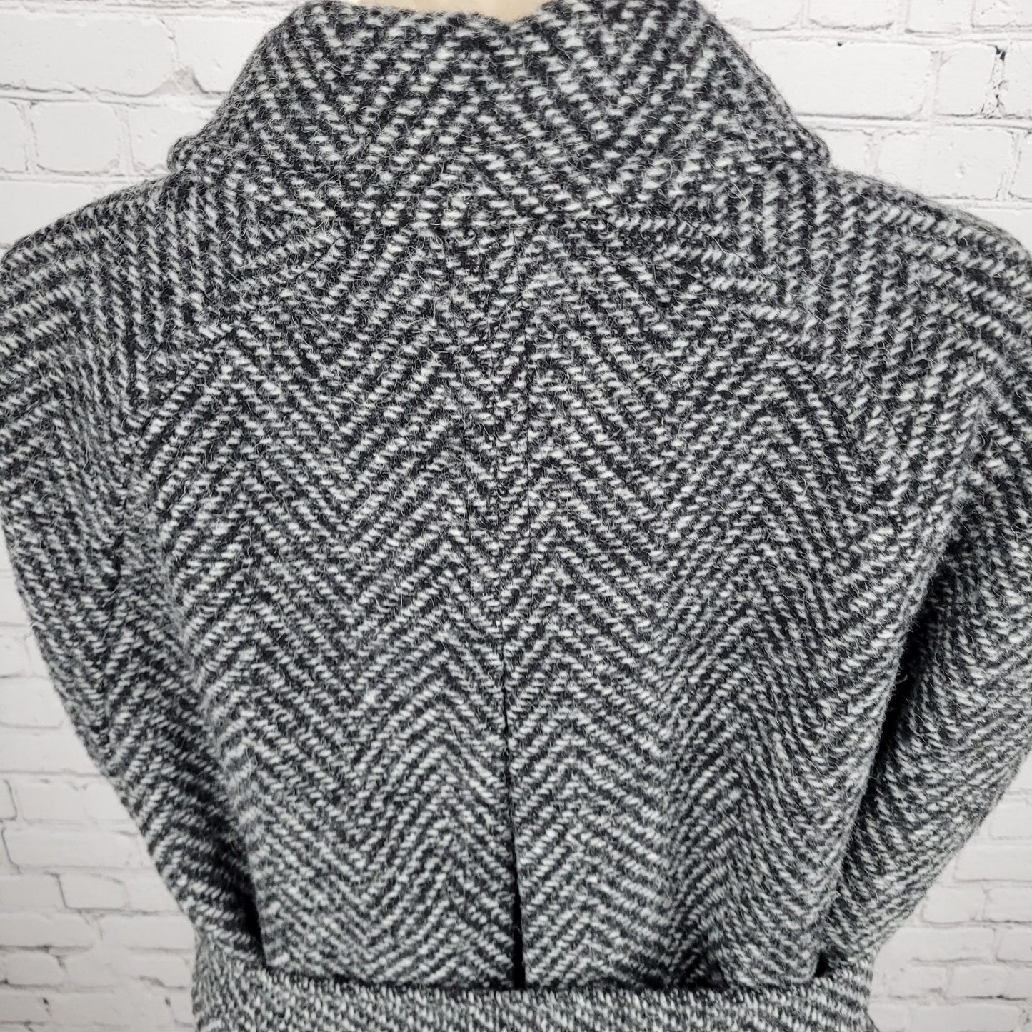 Draper James Black White Wool Blend Tweed Belted Sleeveless Cape Coat Size M/L