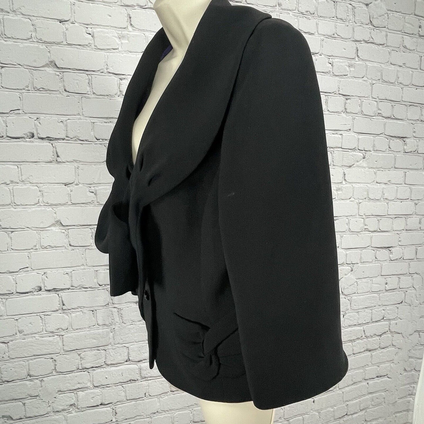 Tahari Black Lined 4 Button Bow Collar Pocketed Ventless Blazer Size 12