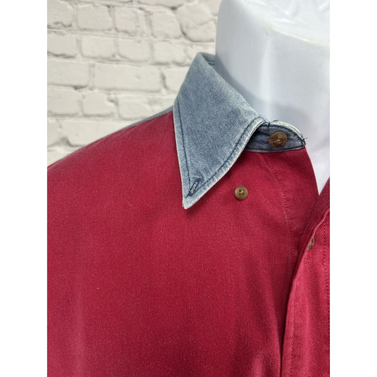 Cutter & Buck Red Denim Color Block Cotton Button Up Long Sleeve Size Medium M