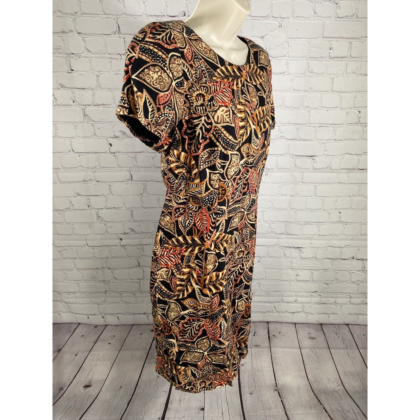 VTG Maggy London Earth Toned Leaf Print Beaded Accent Shoulder Pad Shift Dress 8
