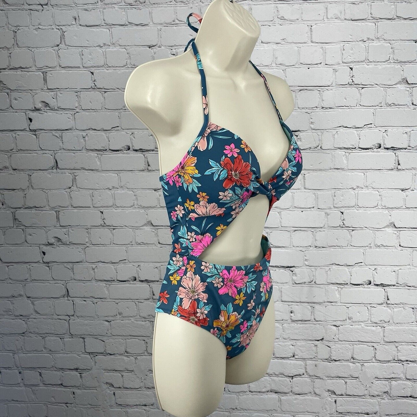 Shade & Shore Multicolor Floral One Piece Swimsuit Pushup Padded Size 34C