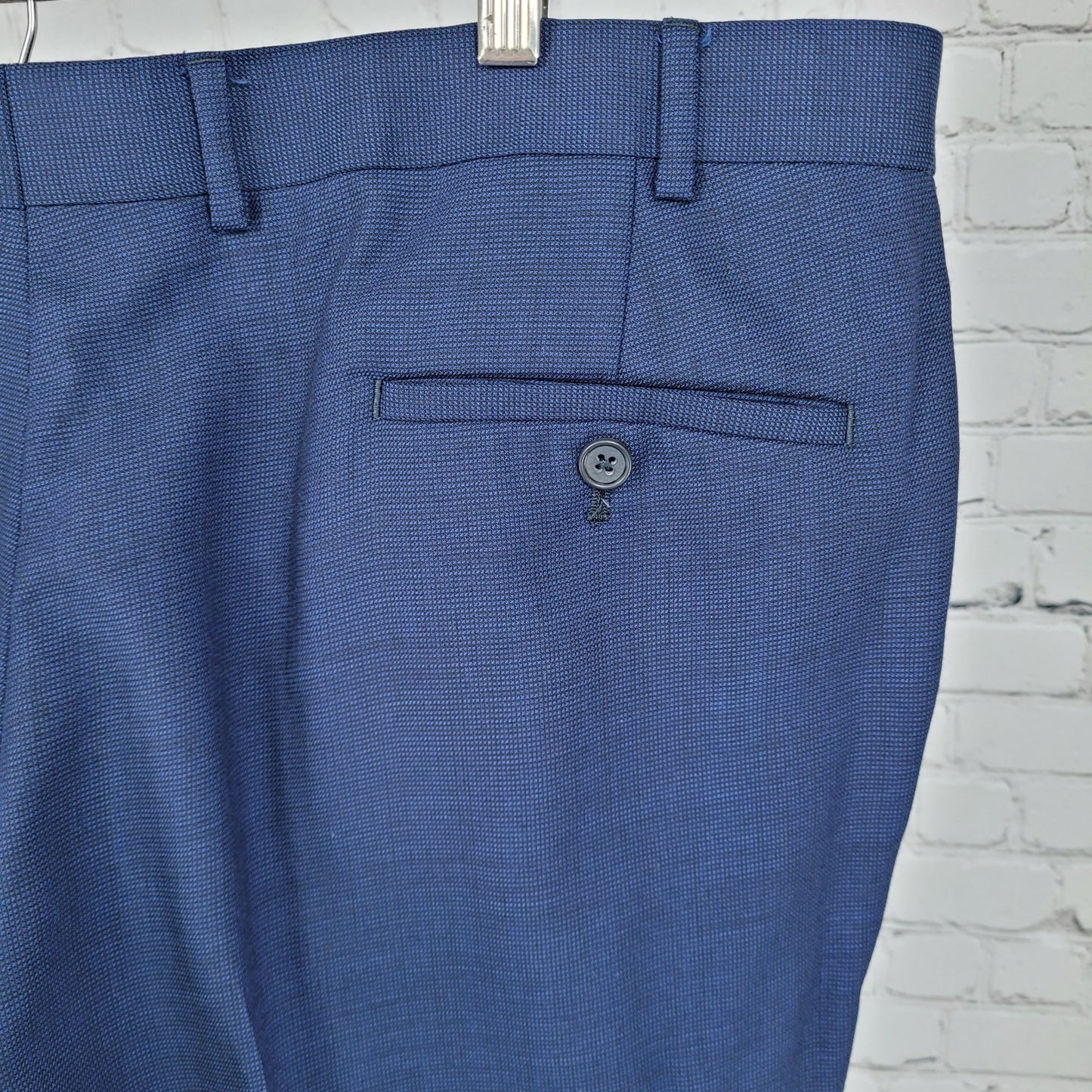 Charles Tyrwhitt Blue 100% Wool Flat Front Straight Dress Pants Size 42R (42x32)