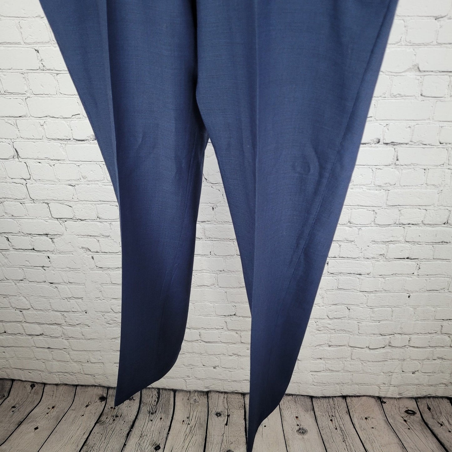 Charles Tyrwhitt Blue 100% Wool Flat Front Straight Dress Pants Size 42R (42x32)