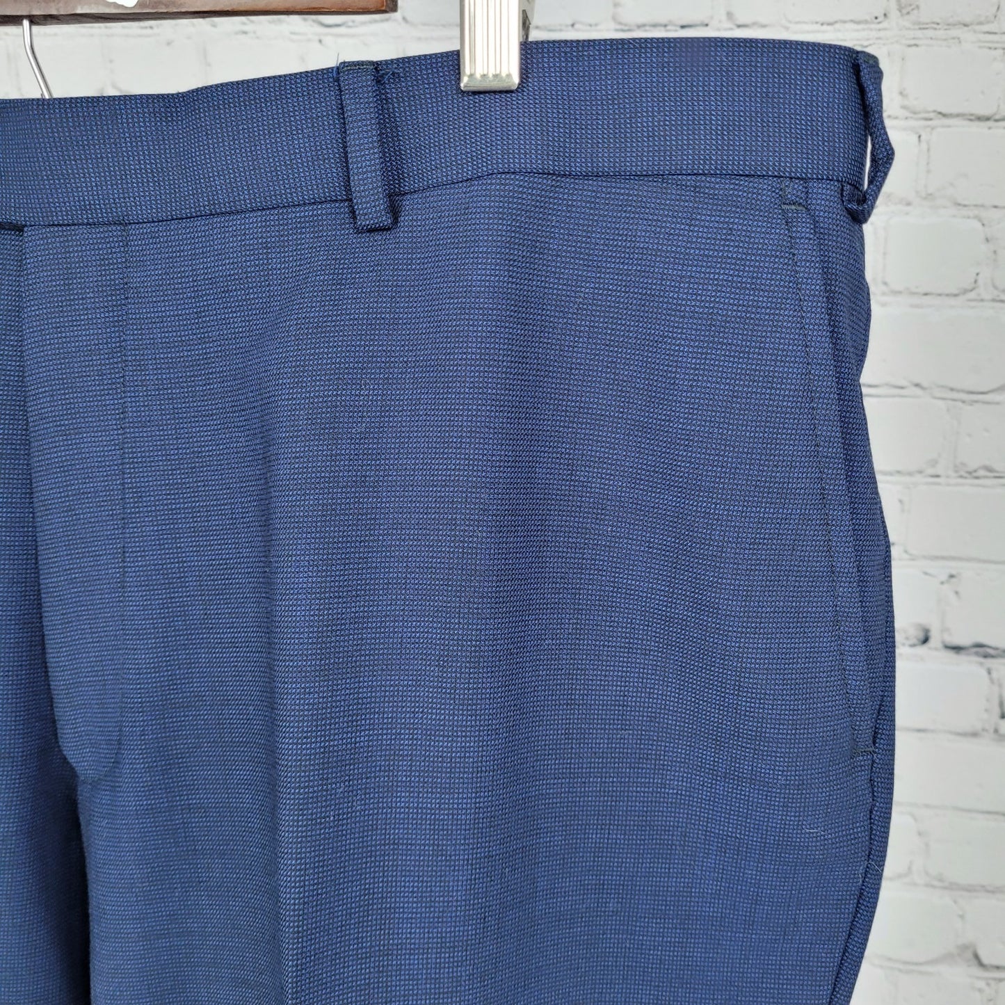 Charles Tyrwhitt Blue 100% Wool Flat Front Straight Dress Pants Size 42R (42x32)