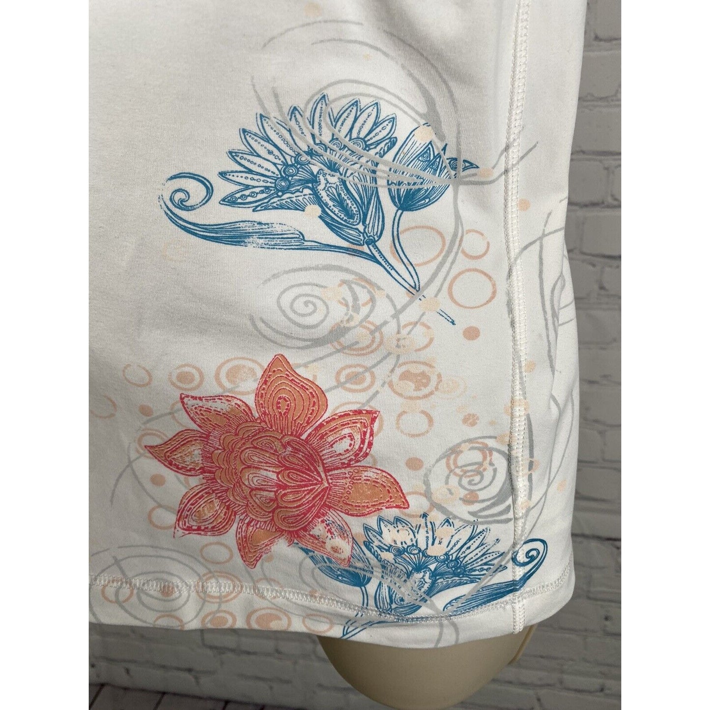 Eddie Bauer Sport White Floral Racer Back Padded V Neck Work Out Tank Top L