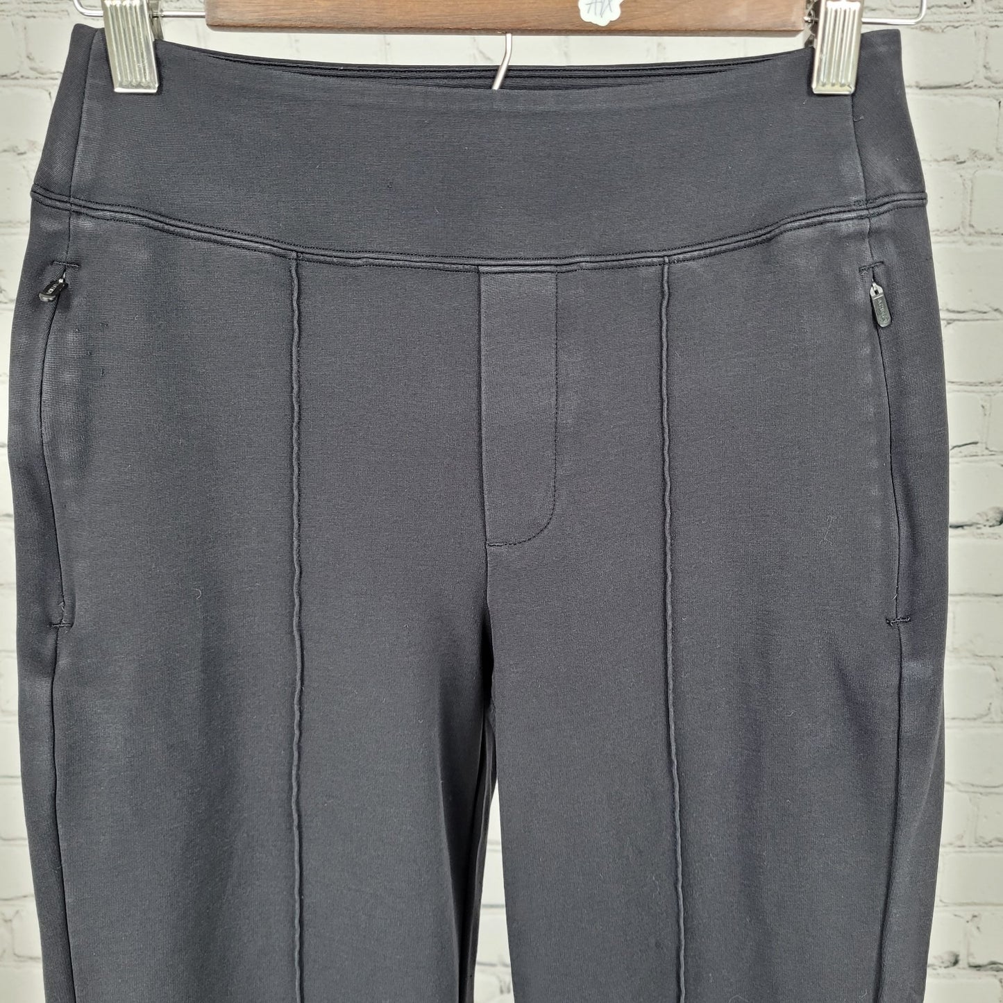 Athleta Black Soft Stretch Activewear Mid Rise Slim Pull On Pants Size 0 (24x27)
