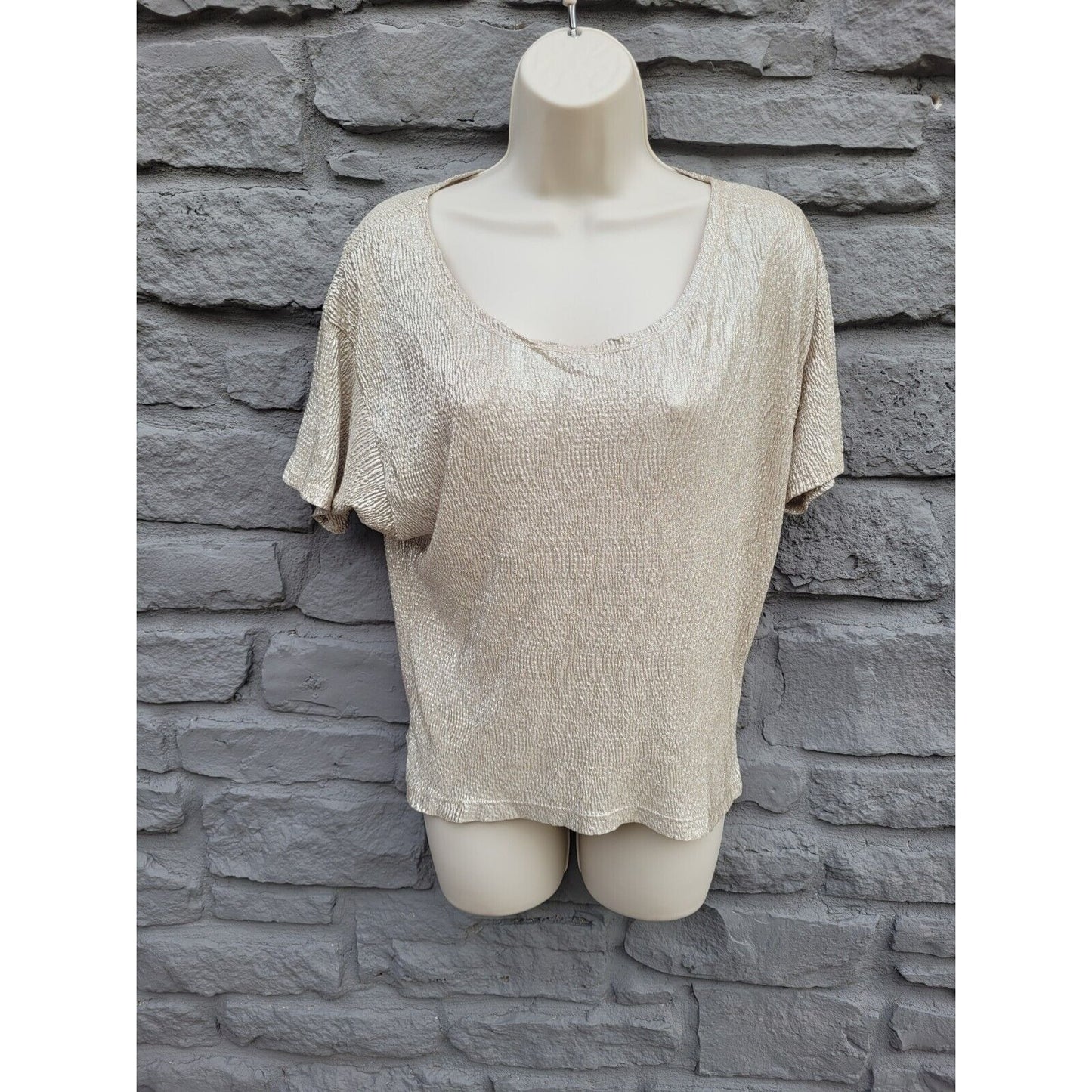 Francesca's Love Note Paper Textured Gold Silver Top Blouse Size Medium