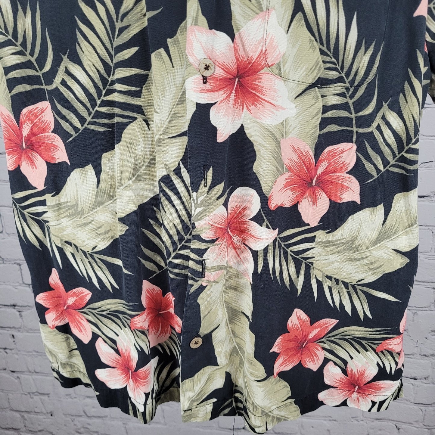 Caribbean Black Tropical Floral Silk Blend Hawaiian Button Up Shirt Size Large L
