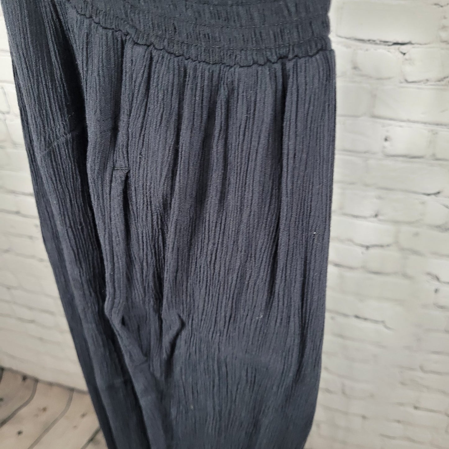prAna Black Smocked Boho Strappy Adjustable Pockets Crop 1 Piece Jumper Size XL