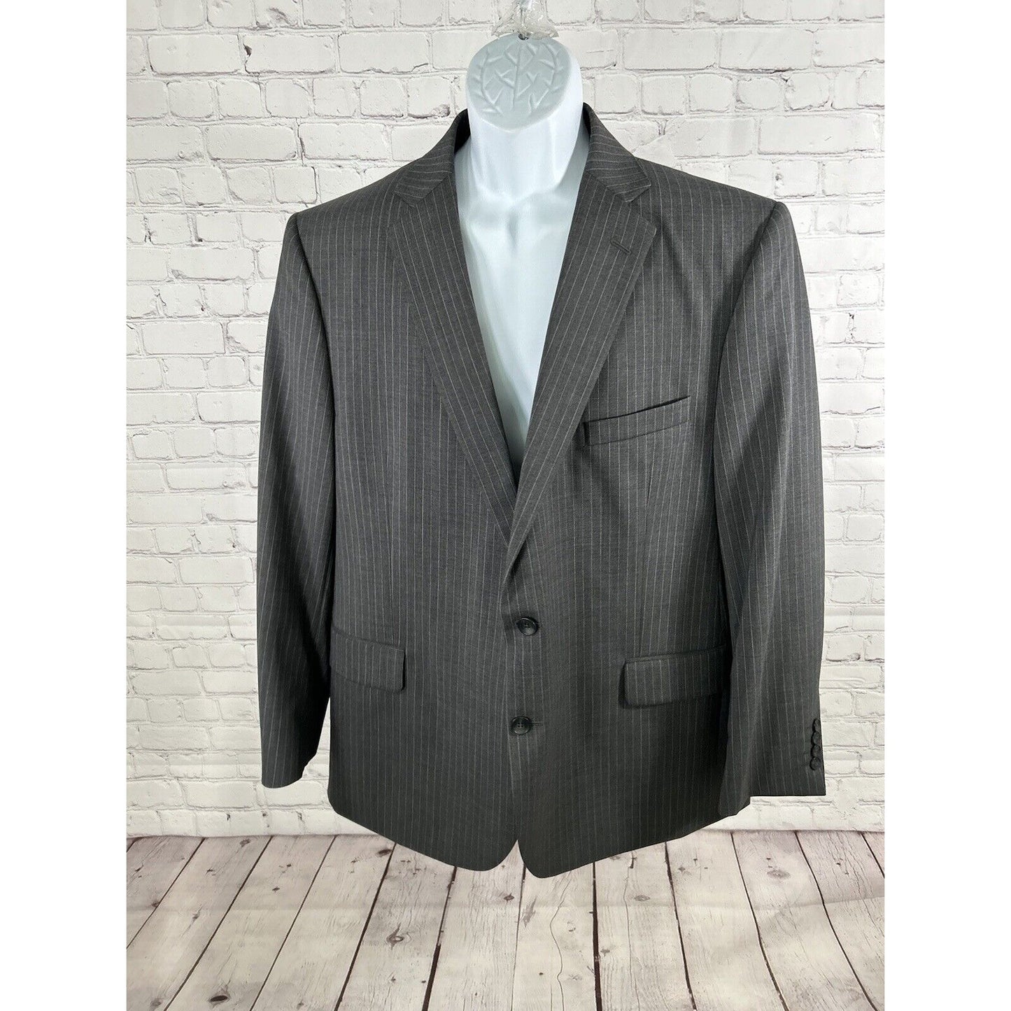 Stafford Tailored Culture Gray Wool Stripe Two Button Blazer Jacket Men’s 48R