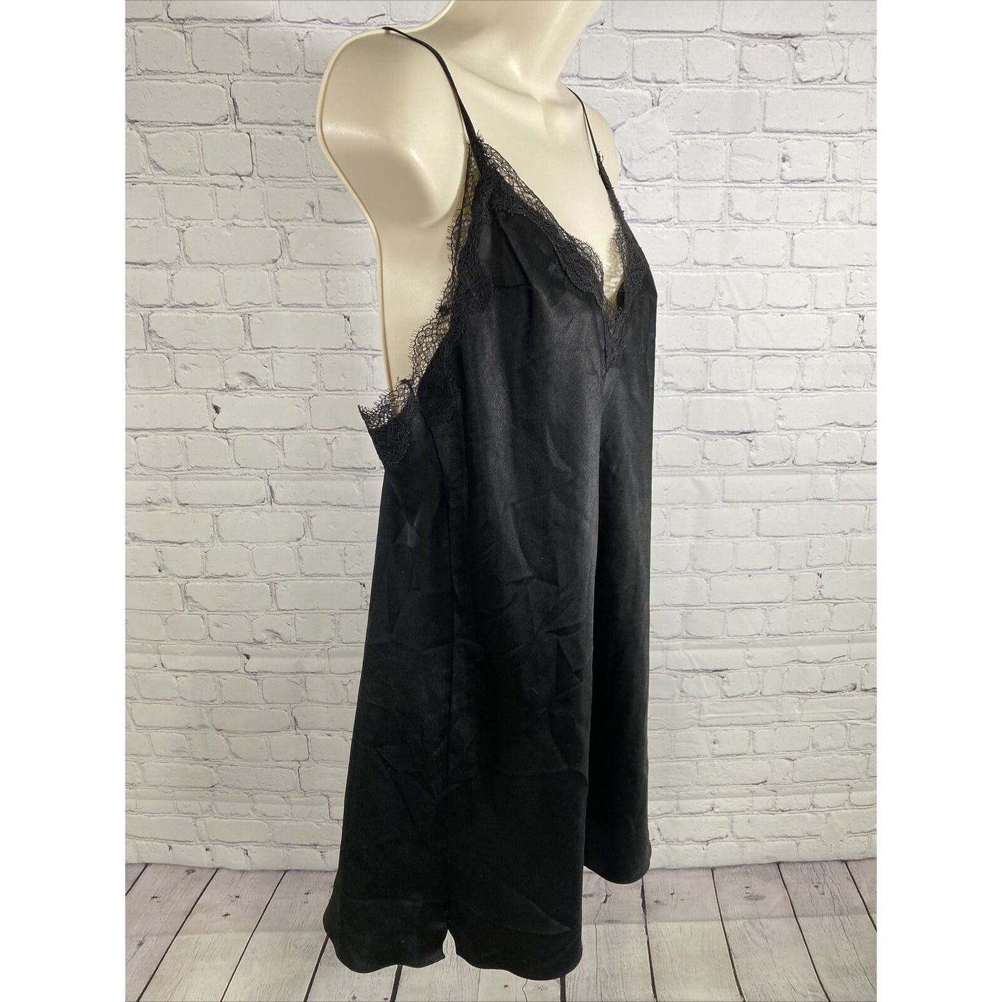 Victorias Secret Black Satin Adjustable Strap V Neck Lace Accent Nightie M