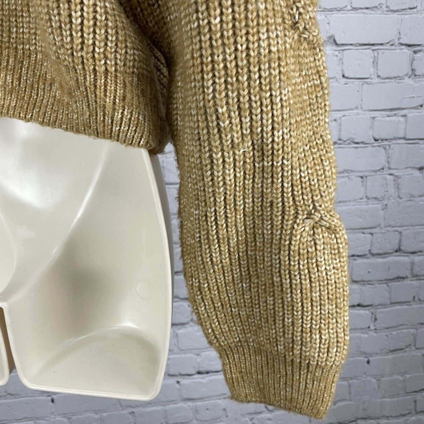 Zara Yellow Chunky Knit Hooded Balloon Sleeve Pullover Sweater Girls Size 13-14