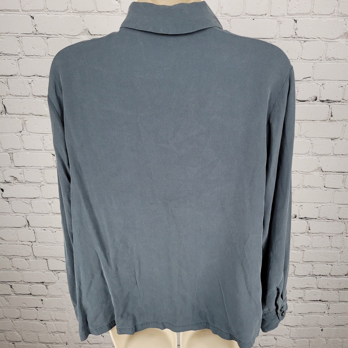 Eddie Bauer Blue Grey 100% Silk Button Up Long Sleeve Collar Shirt Size Large L