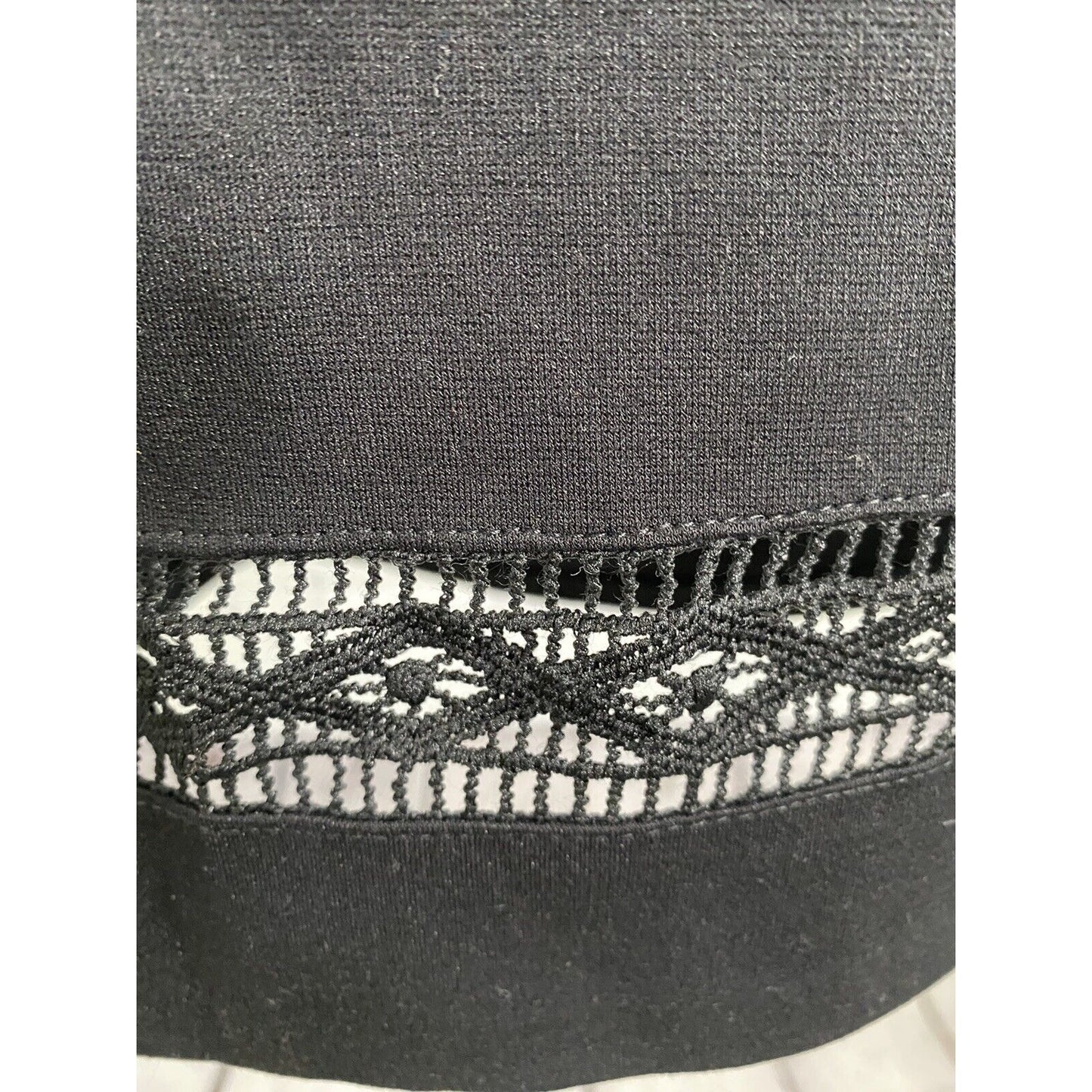 NWT Aqua Bloomingdale’s Black A Line Knee Length Side Zip Skirt M