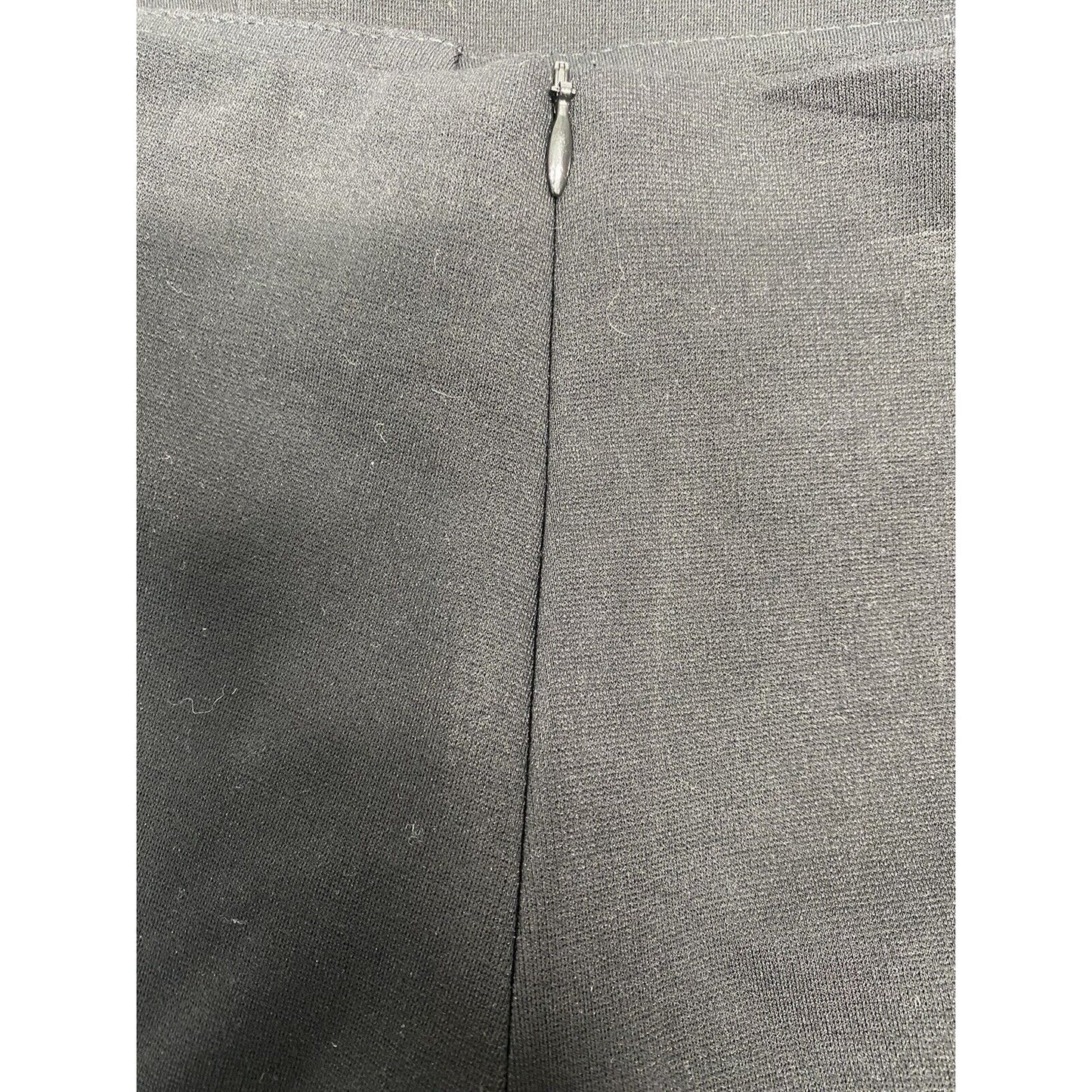 NWT Aqua Bloomingdale’s Black A Line Knee Length Side Zip Skirt M
