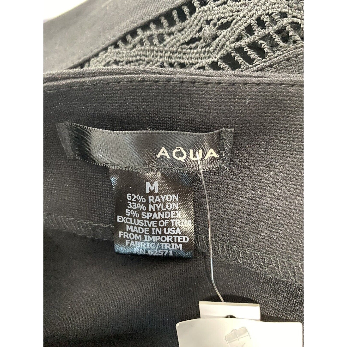 NWT Aqua Bloomingdale’s Black A Line Knee Length Side Zip Skirt M