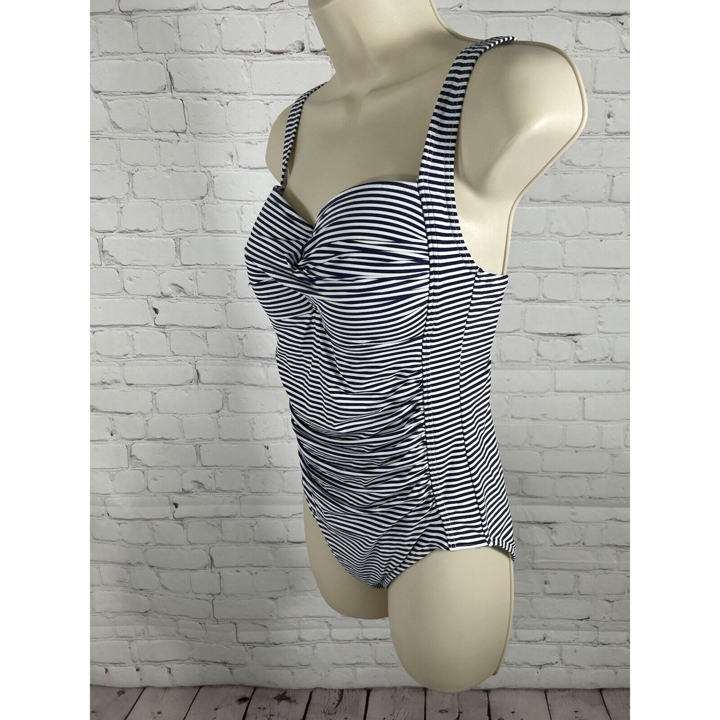Nip Tuck One Piece Swimsuit Bathing Suit Navy White Stripes Multi Fit Cups 12