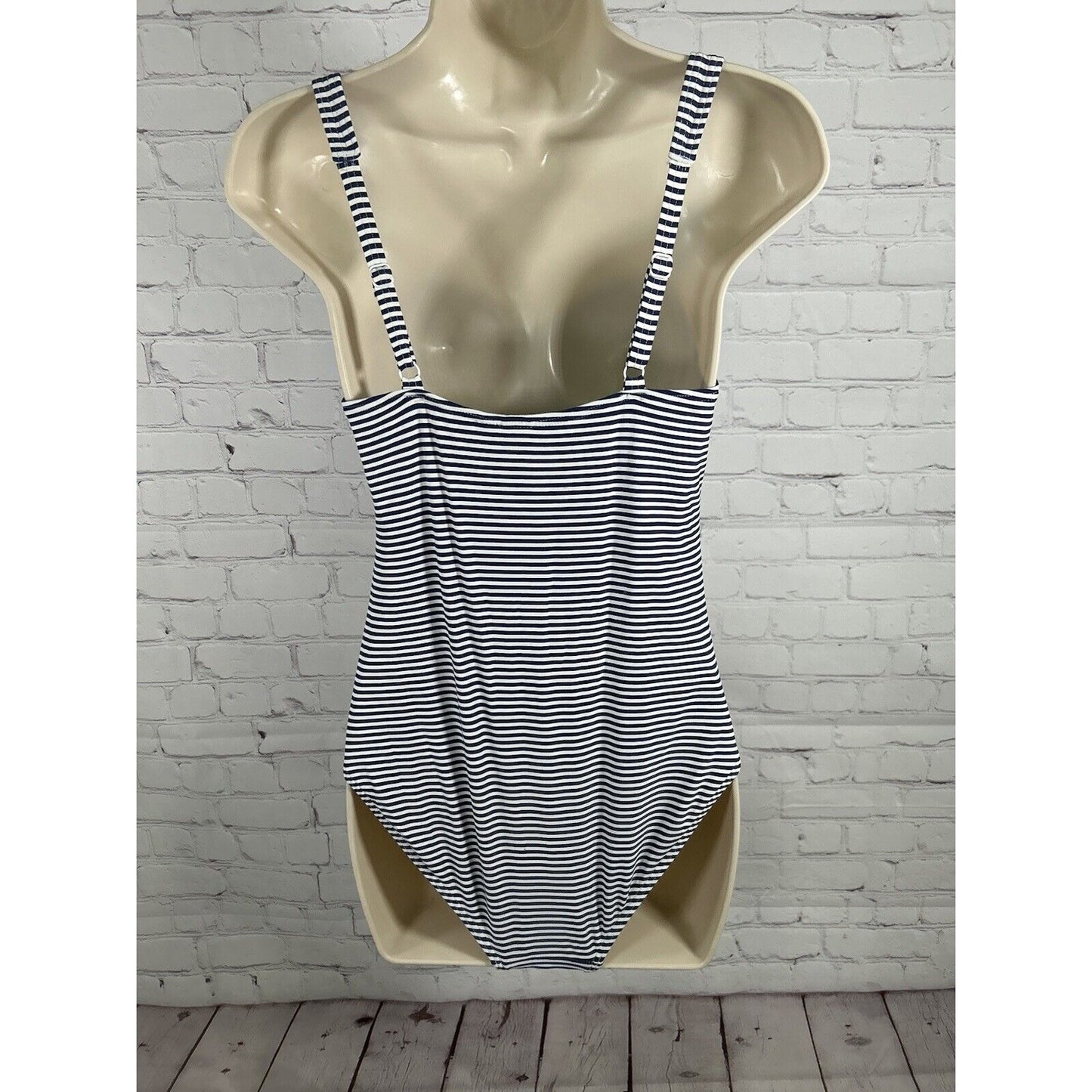 Nip Tuck One Piece Swimsuit Bathing Suit Navy White Stripes Multi Fit Cups 12