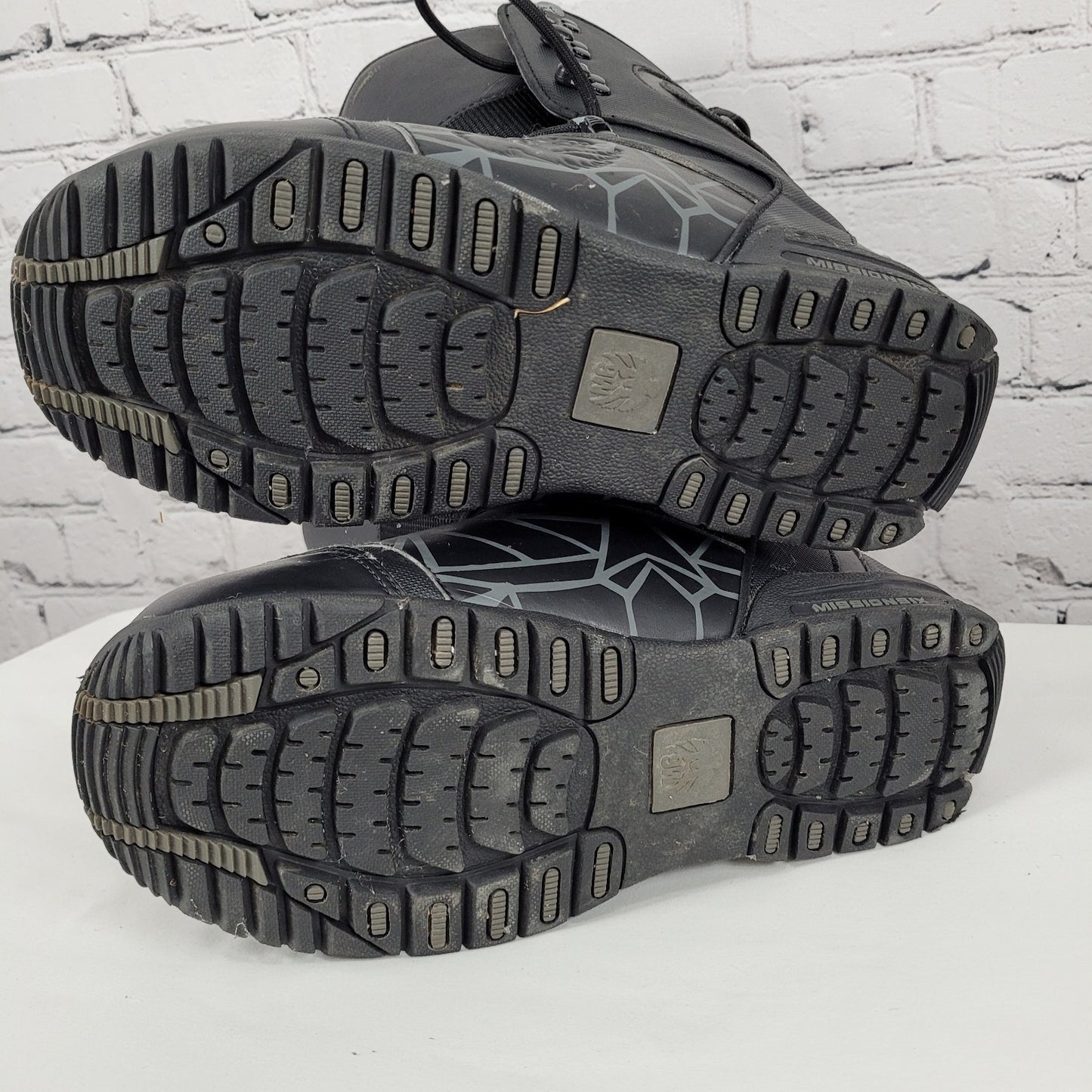 Mission Six M6 Black & Grey Graphic Print Snowboard Shoes Boots Size M 10