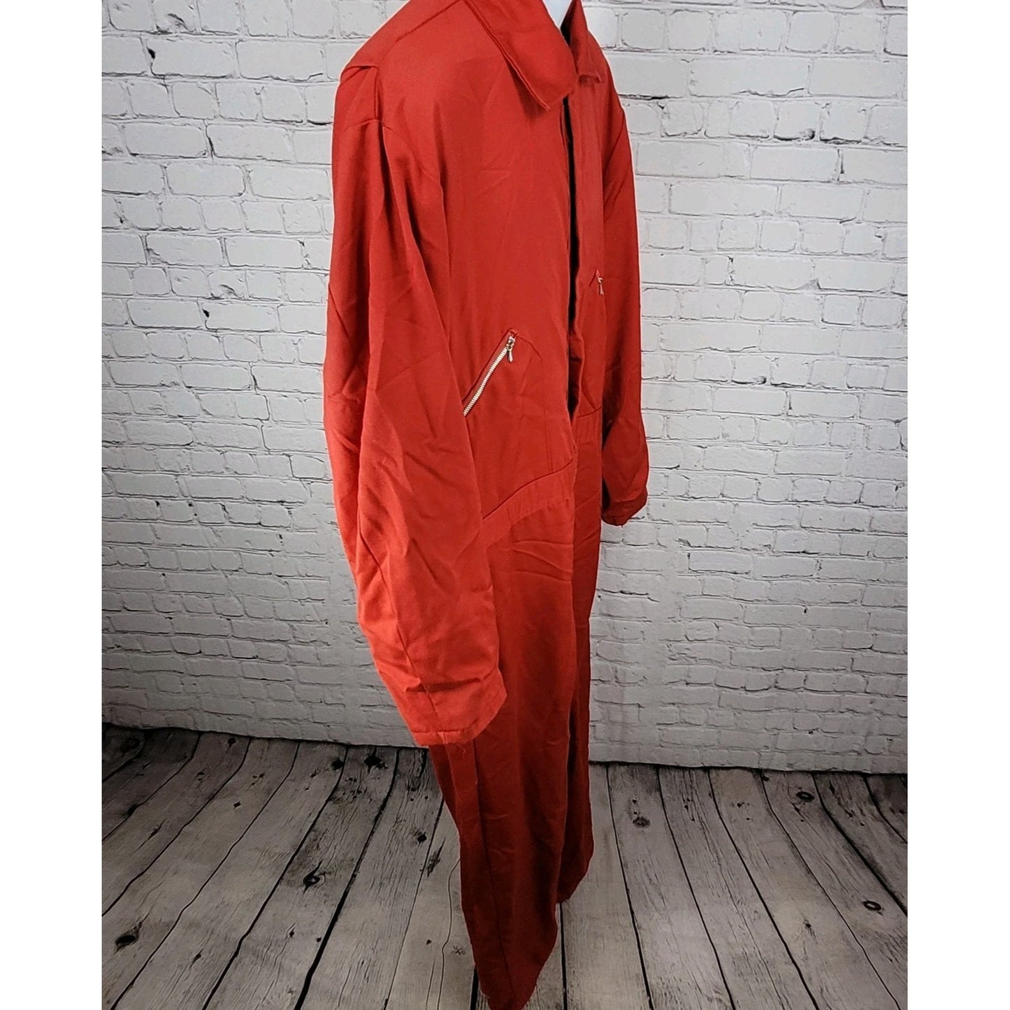 VTG Walls Blizzard Pruf Red Insulated One Piece Suit Coveralls USA Size Large LT