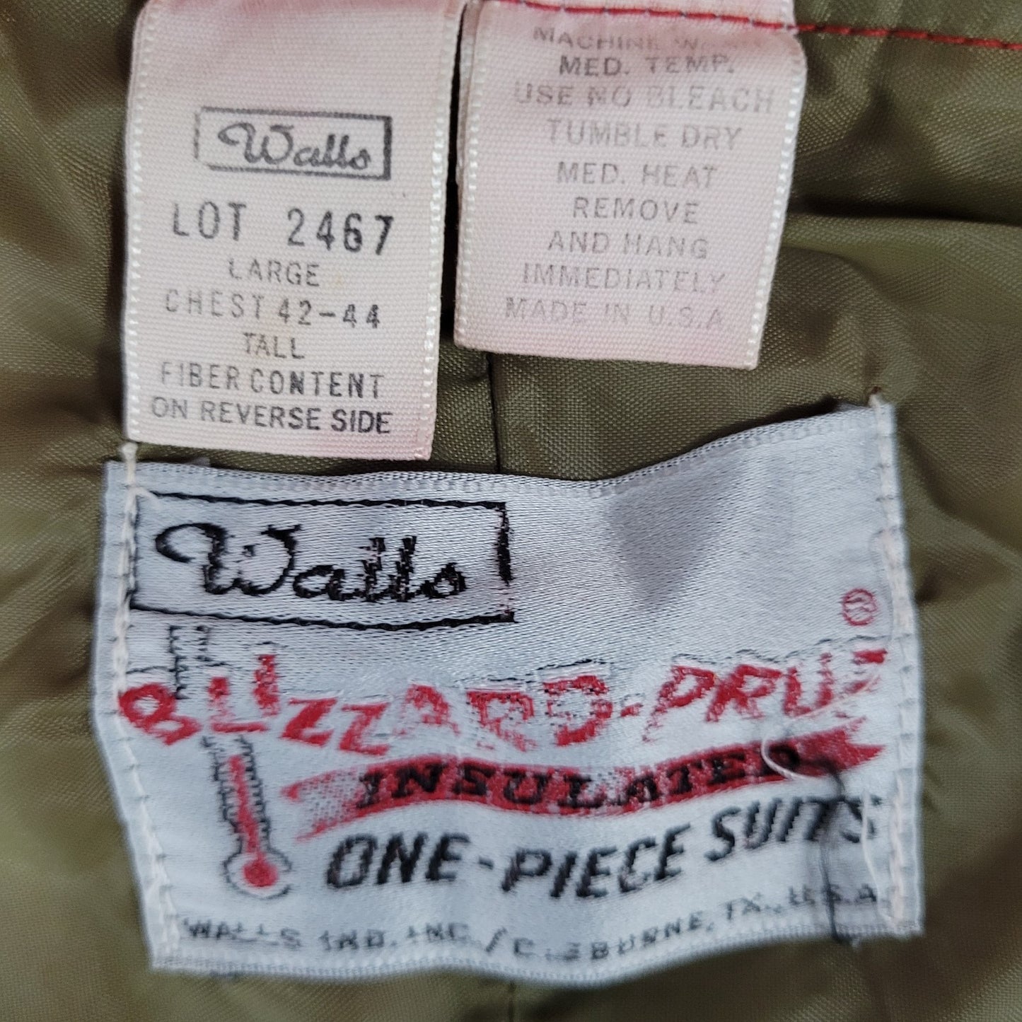 VTG Walls Blizzard Pruf Red Insulated One Piece Suit Coveralls USA Size Large LT