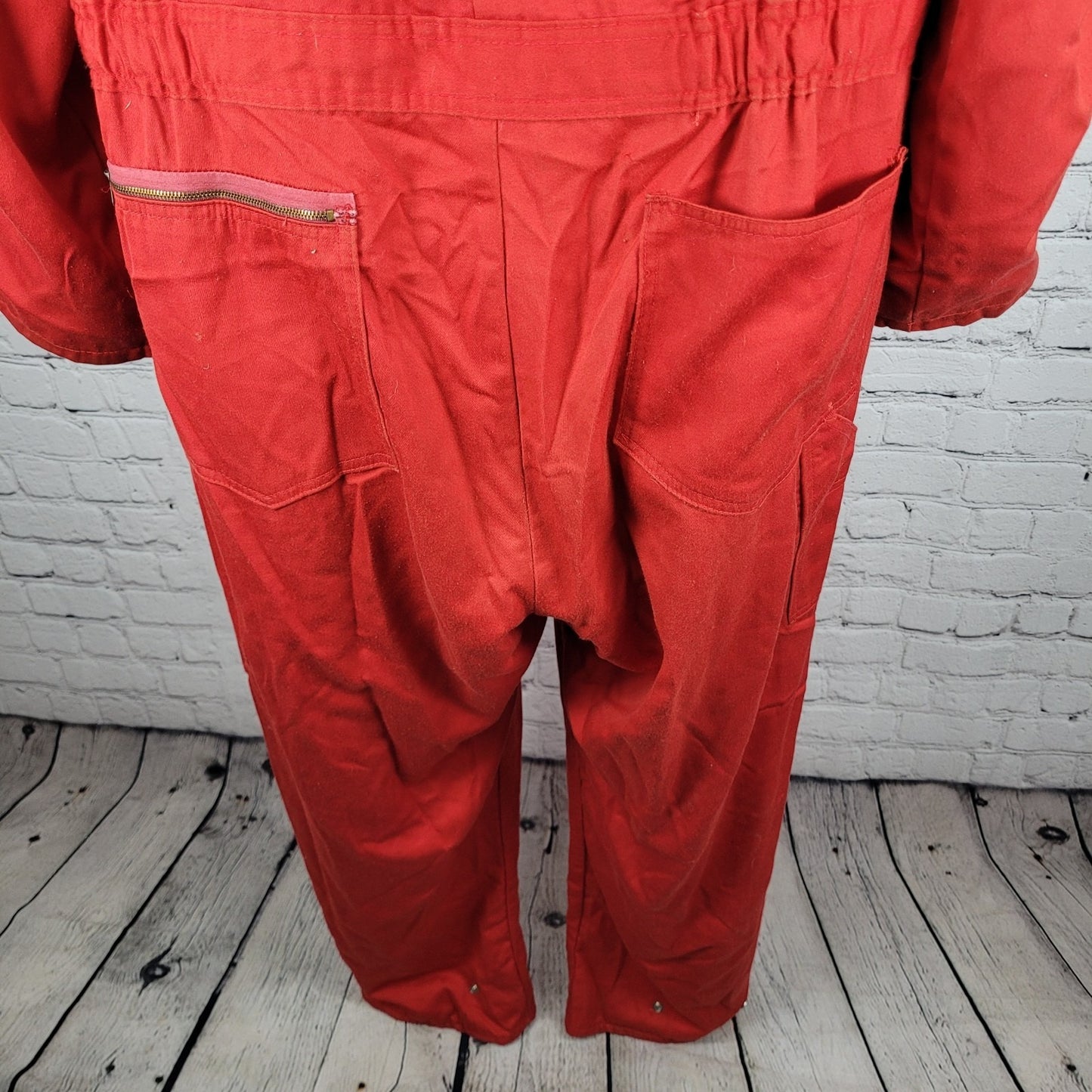VTG Walls Blizzard Pruf Red Insulated One Piece Suit Coveralls USA Size Large LT