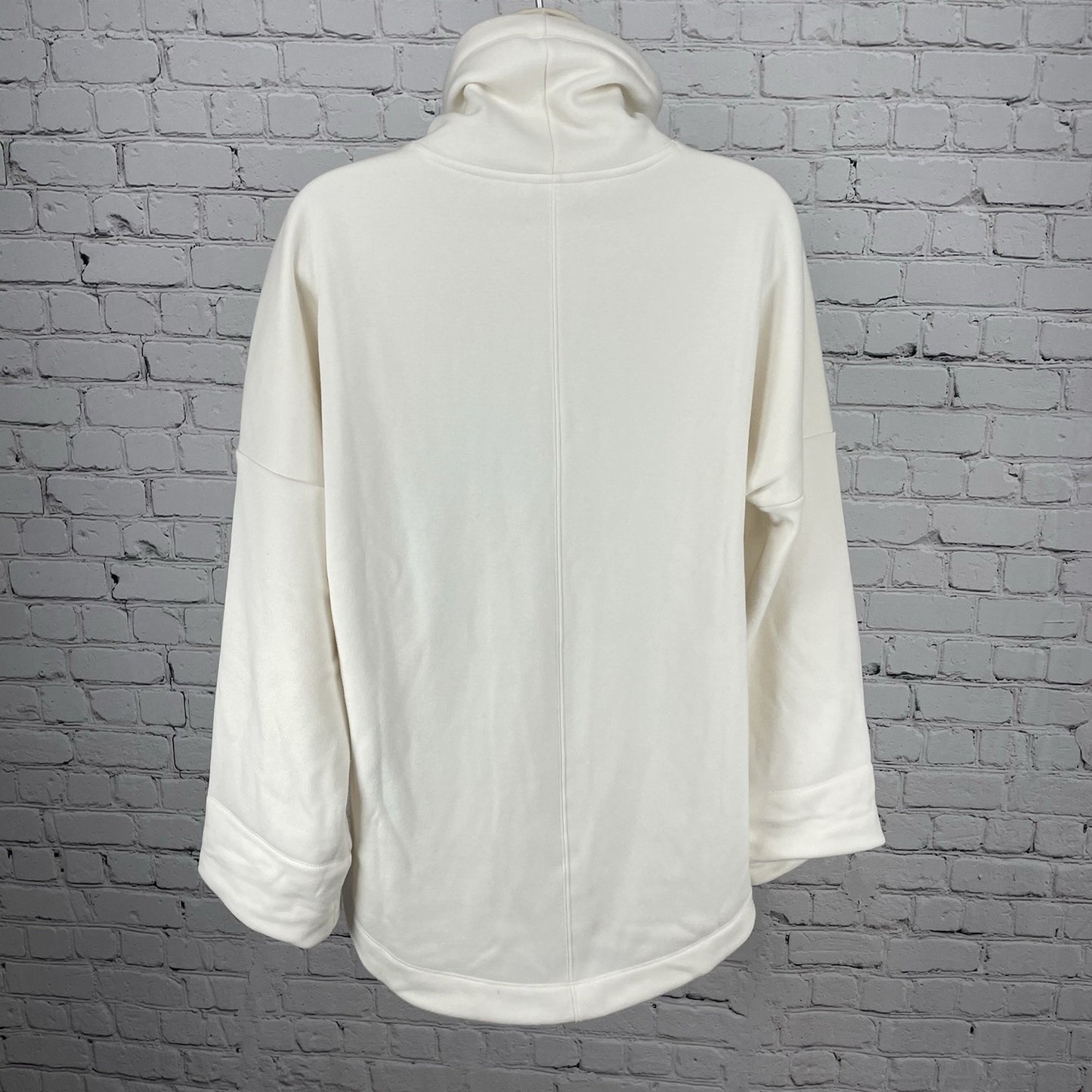 Athleta Ivory Soft Cozy Interior Oversized Turtleneck Sweater Sweatshirt XS