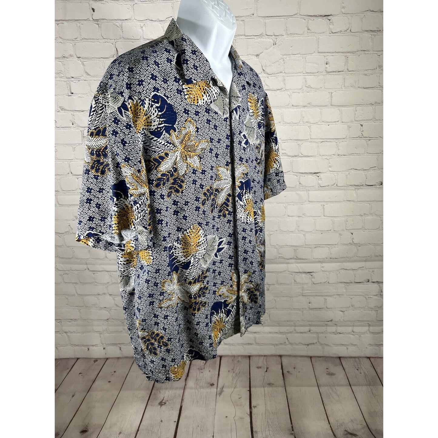 Caribbean 100% Pure Silk Button Up Short Sleeve Blue Yellow Hawaiian Shirt XL