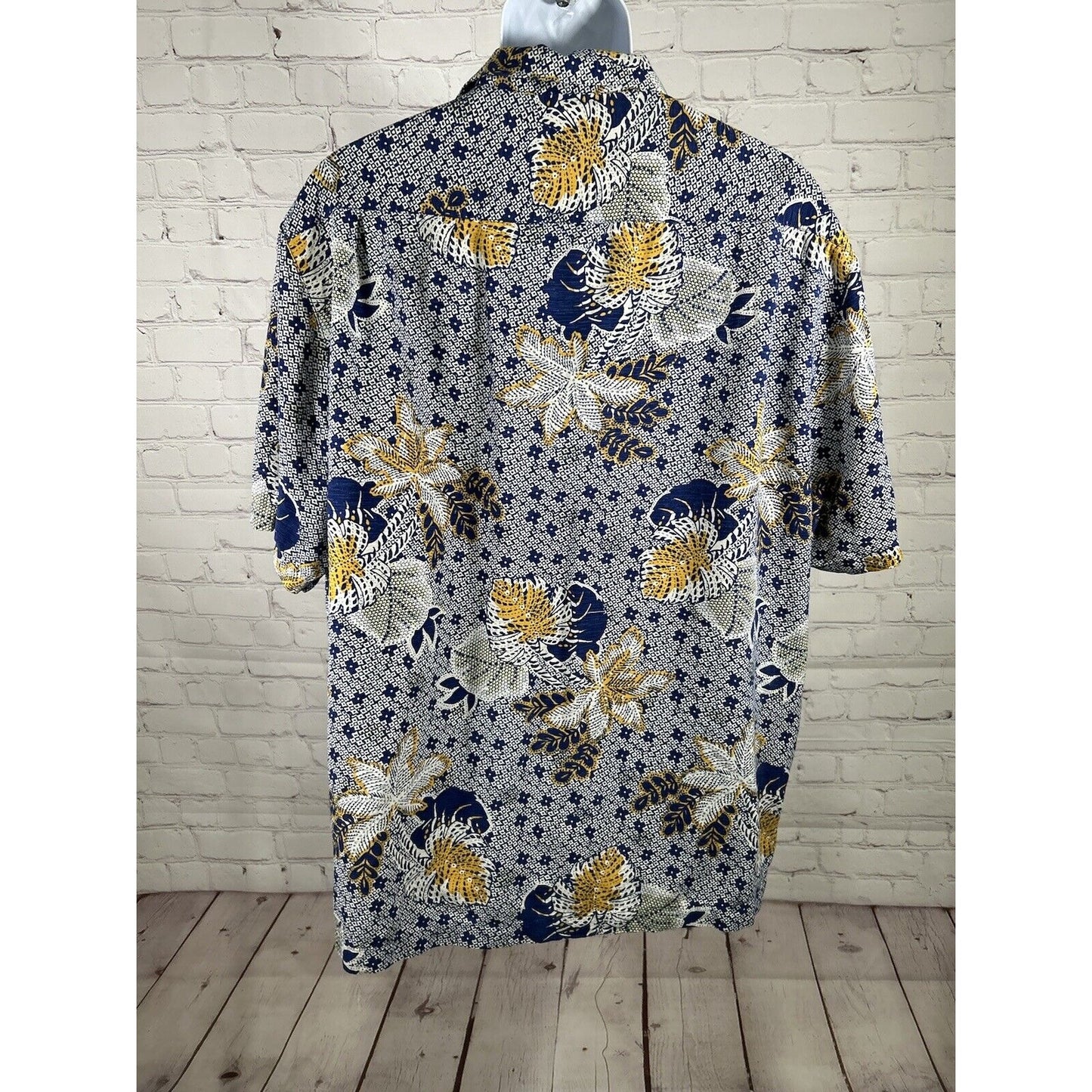 Caribbean 100% Pure Silk Button Up Short Sleeve Blue Yellow Hawaiian Shirt XL