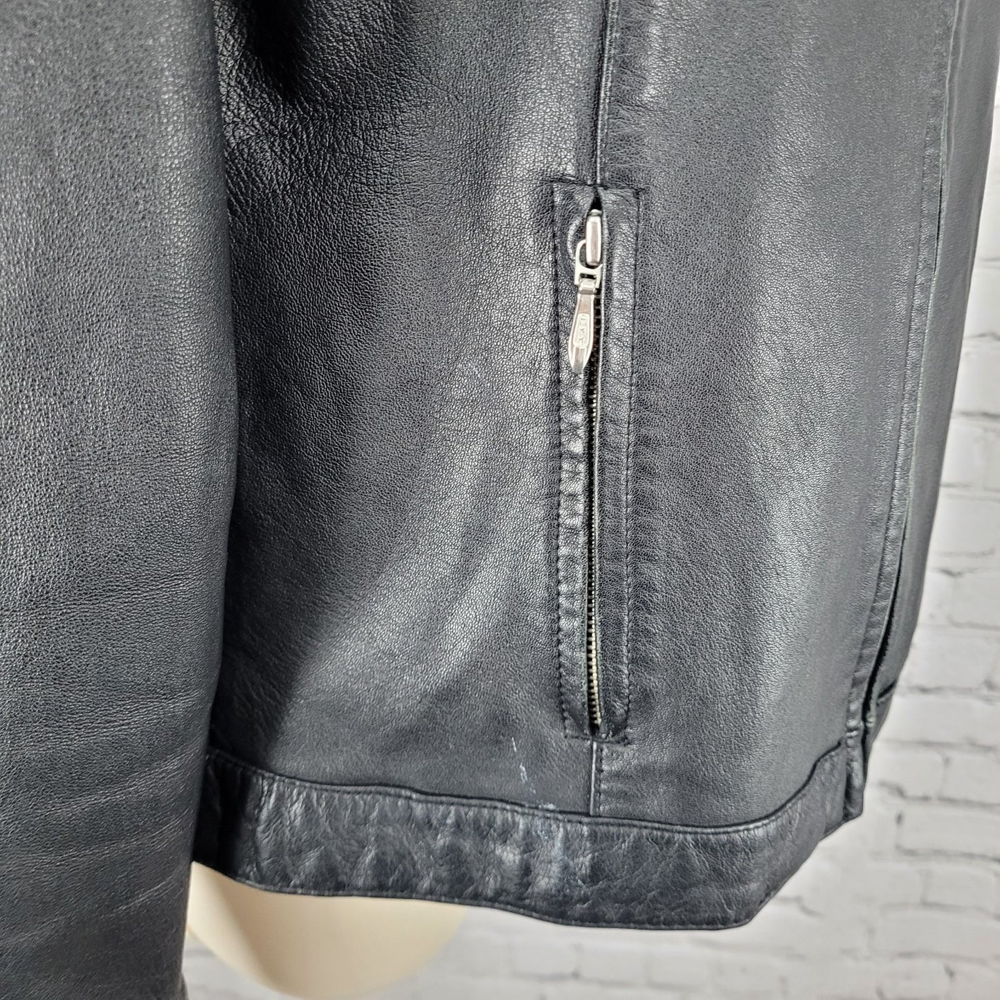 VTG Wilsons Genuine Leather Maxima Black Full Zip Thinsulate Jacket Medium M