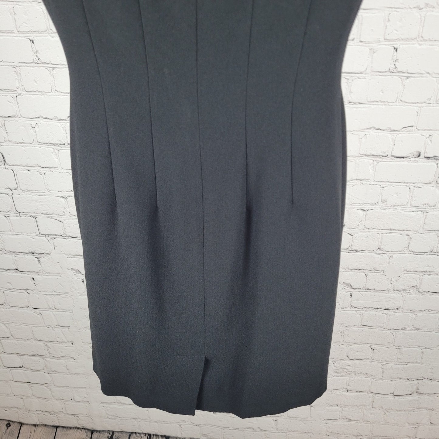 Preview Collection Black Short Sleeve Zip Lined Back Slit Sheath Dress Size 4P