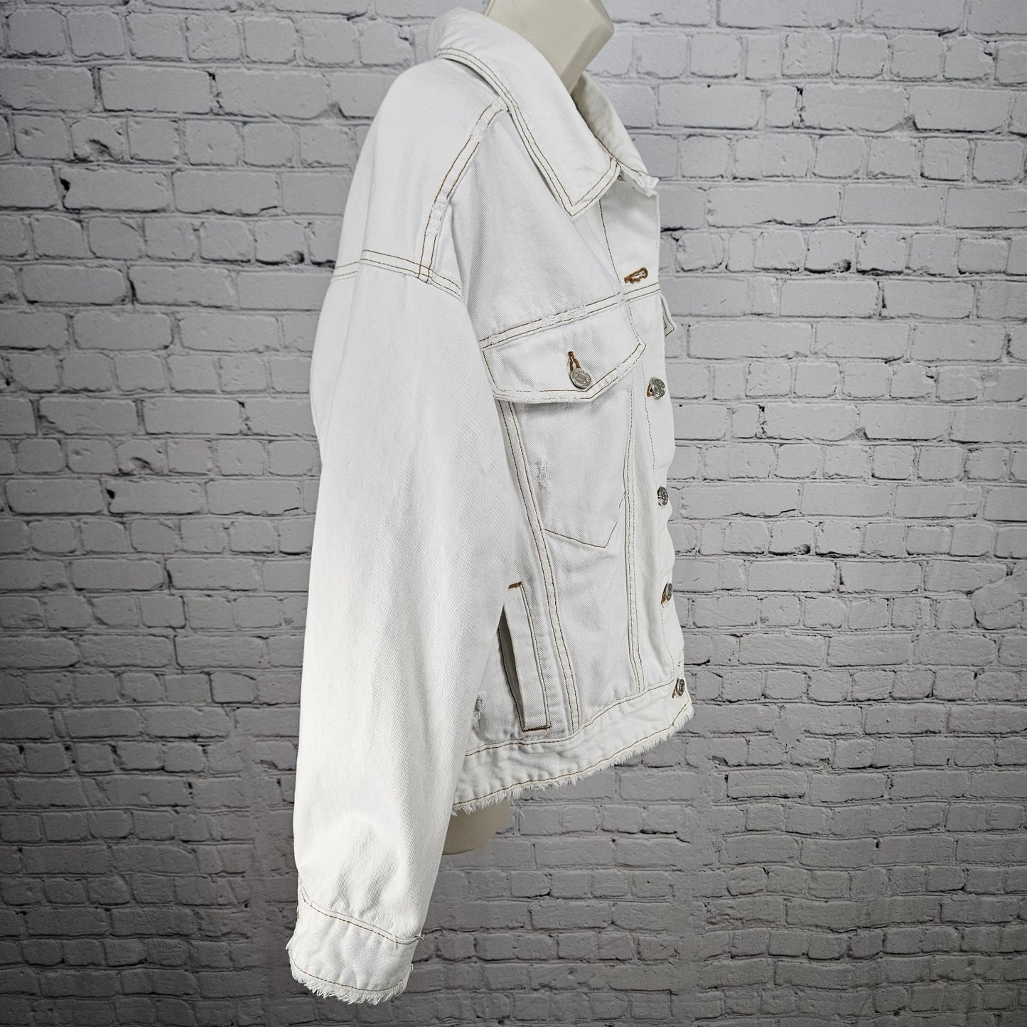 BDG White Denim 100% Cotton Distressed Oversized Buttoned Jean Jacket Large L