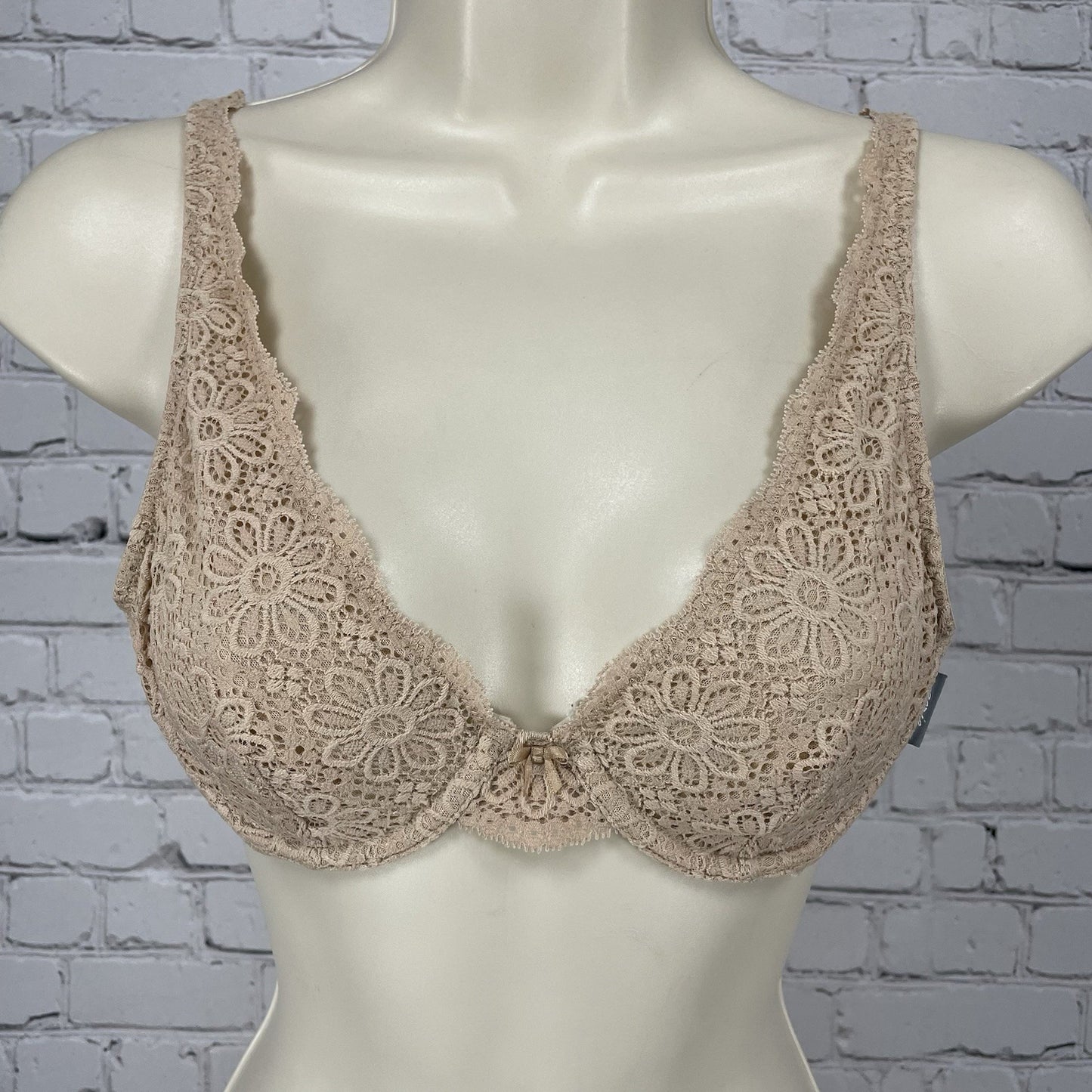 Aerie Beige Floral Lace Mesh Unlined Plunge Underwire Adjustable Bra Size 34A