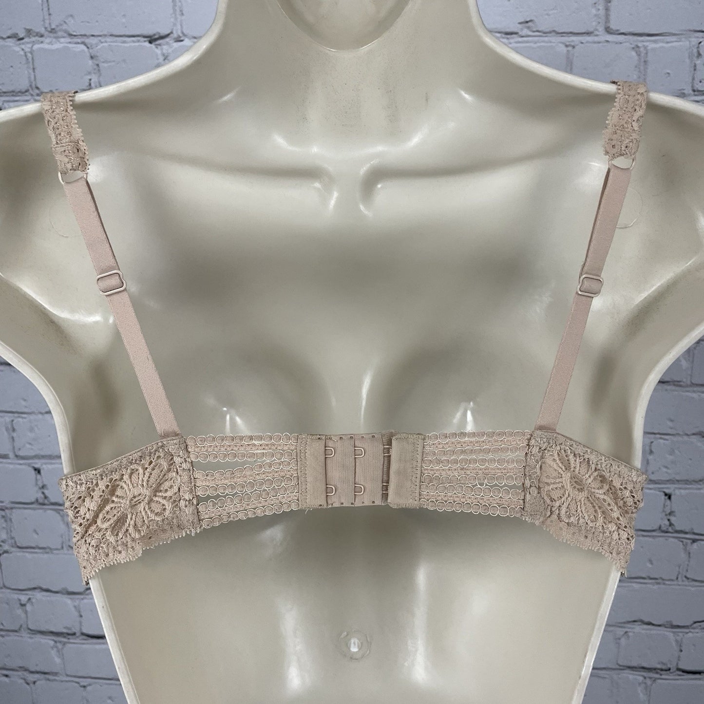Aerie Beige Floral Lace Mesh Unlined Plunge Underwire Adjustable Bra Size 34A