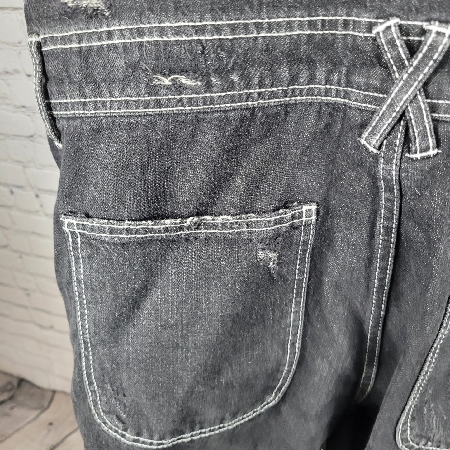 BDG Urban Outfitters Black Denim White Stitching Shortalls Overalls Size 33W