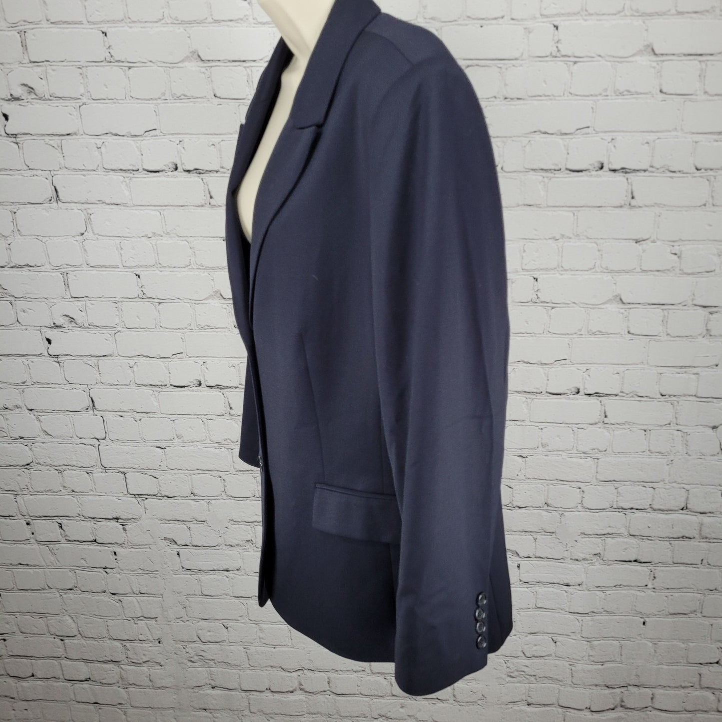 Talbots Blue Italian Wool Stretch 3 Button Peak Blazer USA Made Size 14