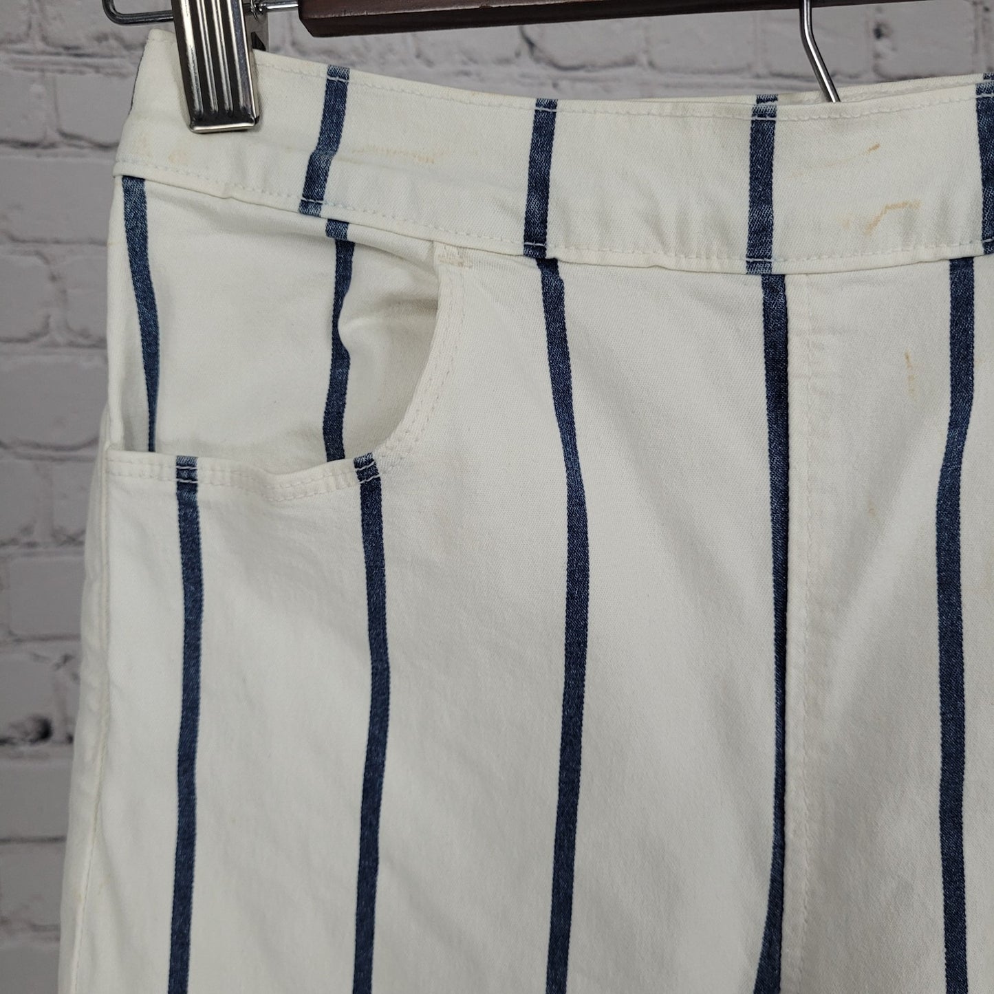 FRAME Denim Ivory & Blue Striped Stretch Jeans USA Made Size XS (22x33)